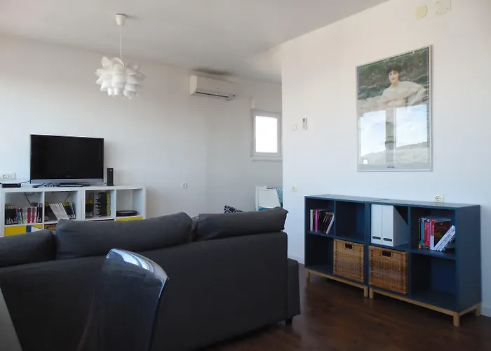 Comfortable With Great And Sea View Апартаменты *