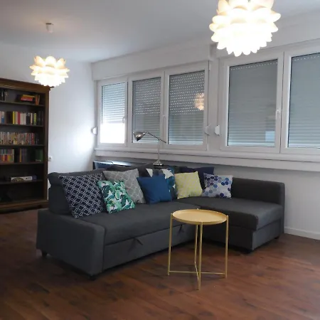 Apartment Comfortable With Great And Sea View Split