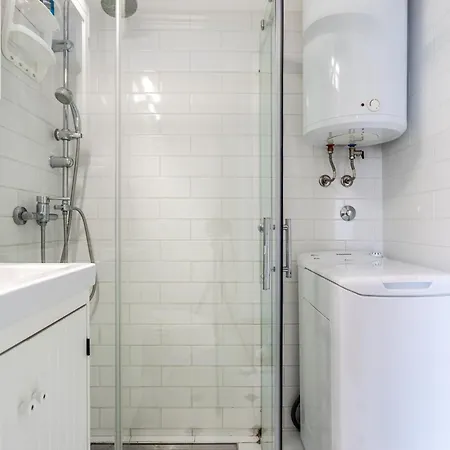 Comfortable With Great And Sea View Appartement