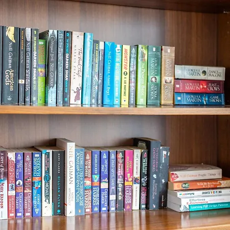 Comfortable With Great And Sea View Appartement