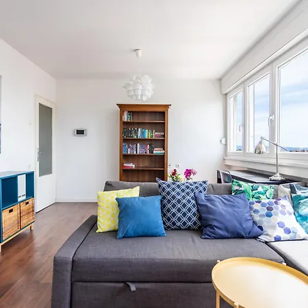 Appartement Comfortable With Great And Sea View Split