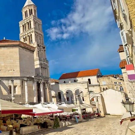 Comfortable With Great And Sea View Appartement *