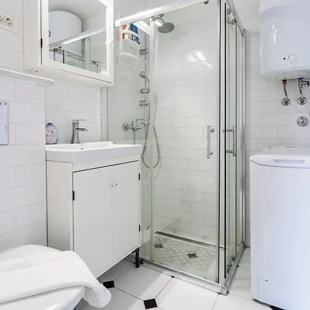Appartement Comfortable With Great And Sea View Split