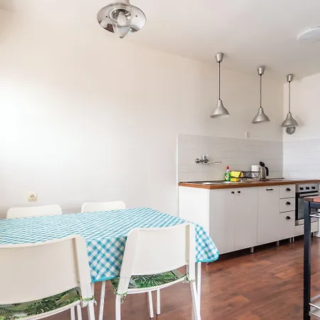 Comfortable With Great And Sea View Apartament